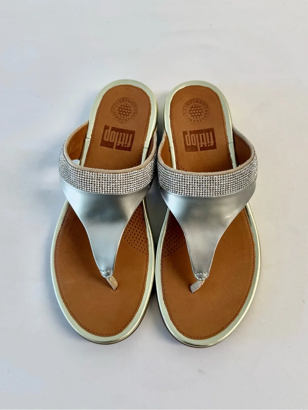 FitFlop Silver Metallic Thong Sandals with Rhinestone Band